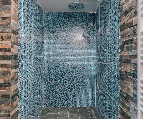 Bringa * Balatonlelle